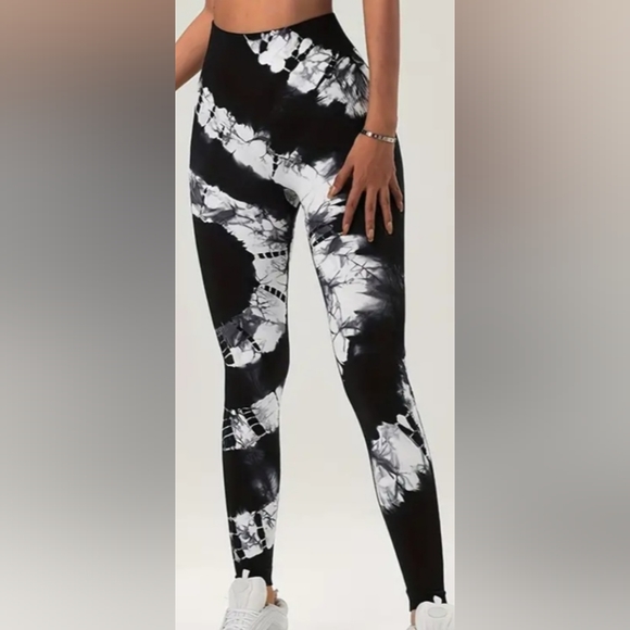 S/M Womens Seamless Tie Dye Leggings White Black - Picture 1 of 1